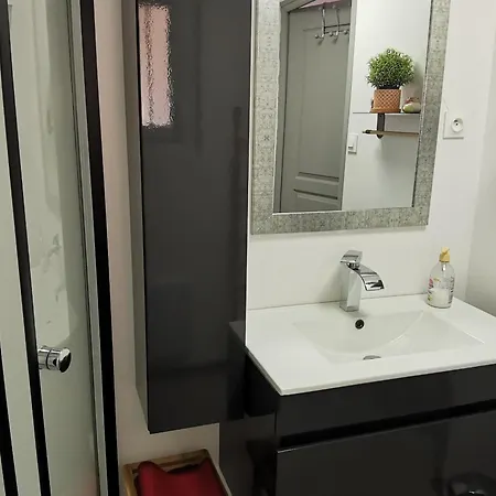 Hébergement de vacances Maison Calme Avec Clim, Wifi, Jardin Et Vue Sur Le Lay - Fr-1-194-274